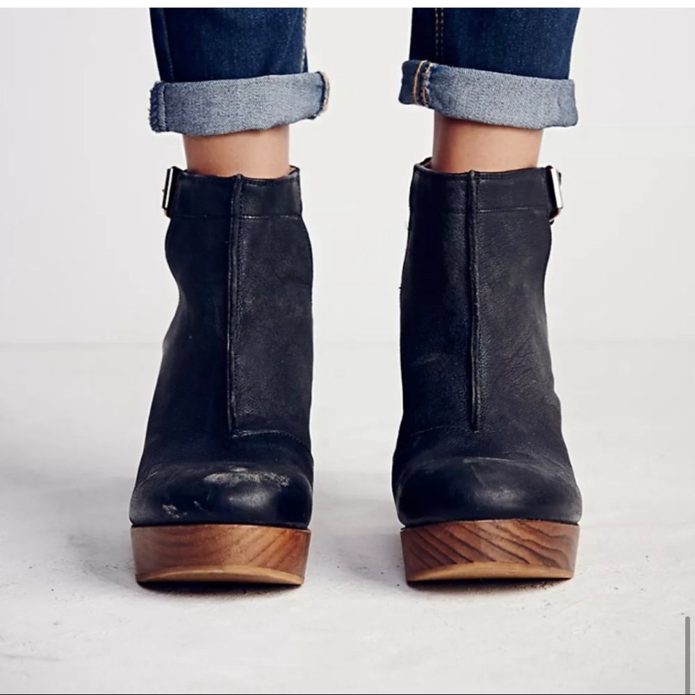 Free People Size 10 Amber Orchard Platform Clog